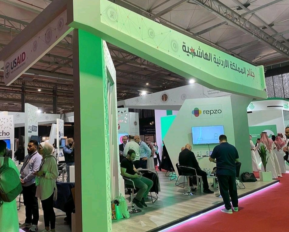 الإقبال الكبير الذي شهده الجناح الأردني في معرض "سيمليس السعودية"